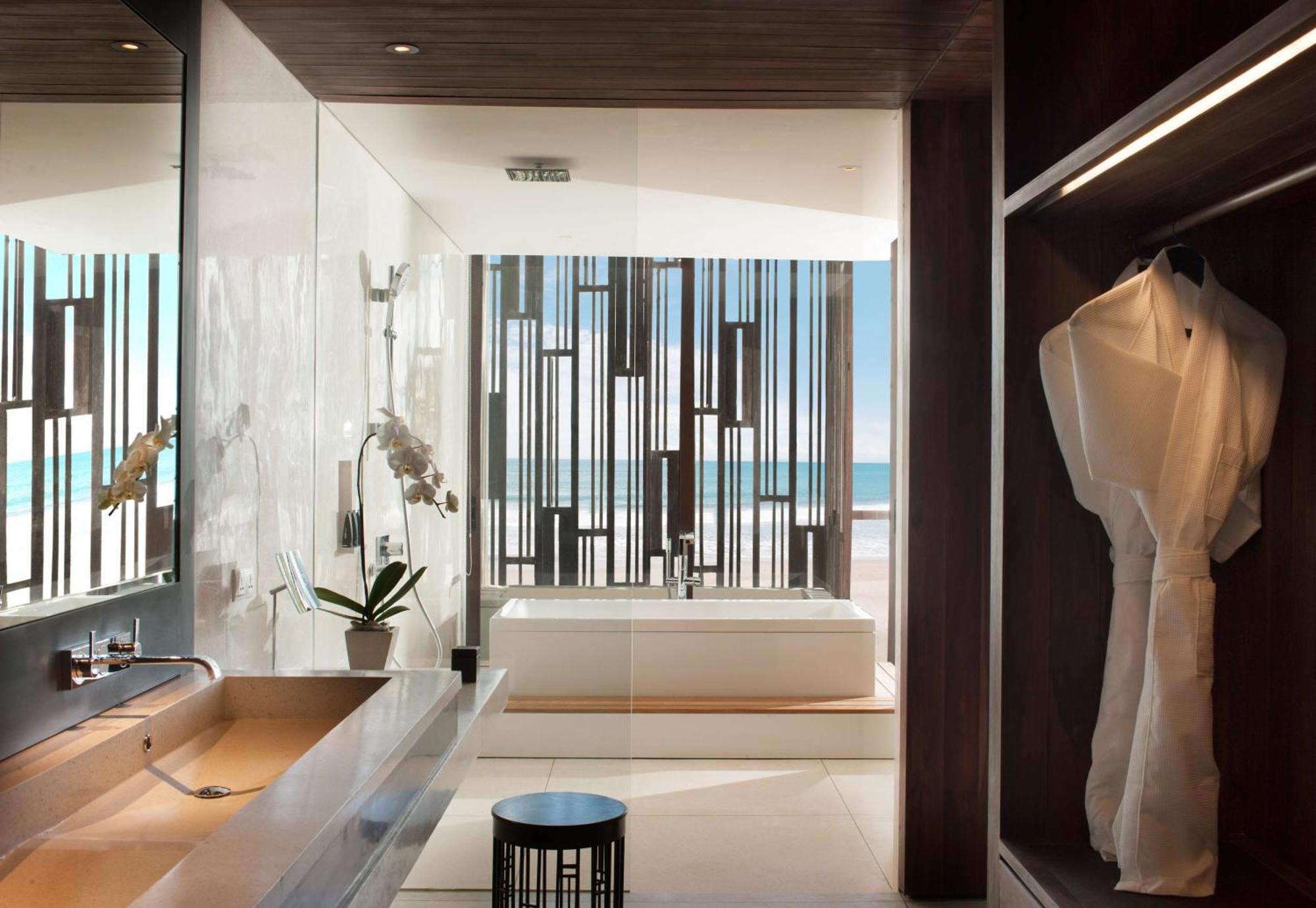 Resor Alila